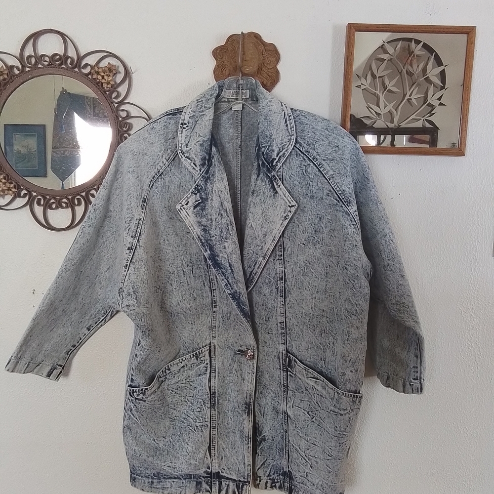 VINTAGE APACHE BY THE WEST PLUS ACID WASHED JEAN JACKET, MEDIUM - Picture 3 of 9